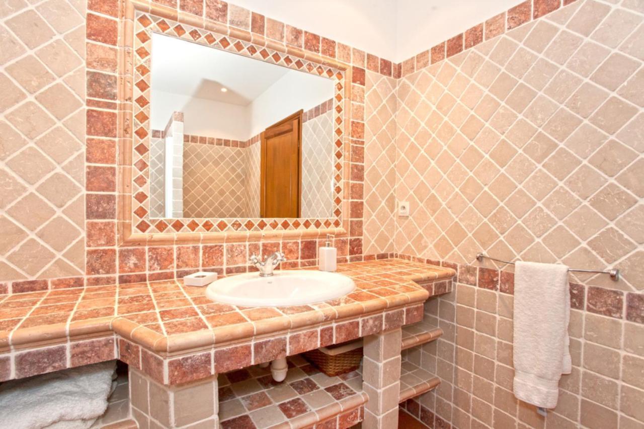 Campu Latinu Apartment Lama Exterior foto